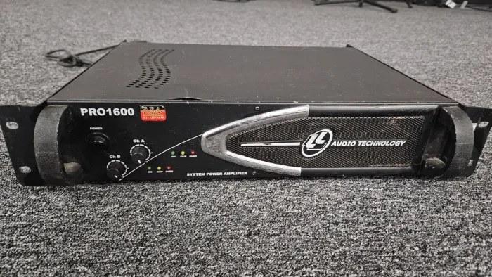 Amplificador de Potência 400W RMS LL Audio PRO 1600 (System Power Amplifier)<br><br>