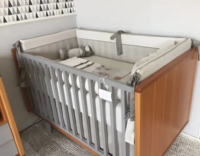 Berço infantil Ameis Design madeira maciça
