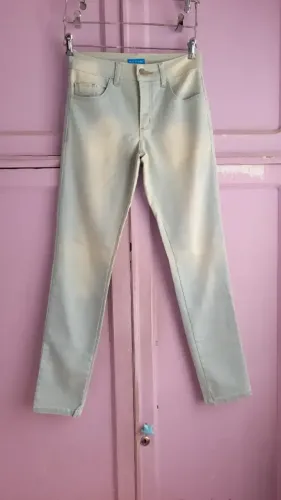 Calça jeans Azul limão
