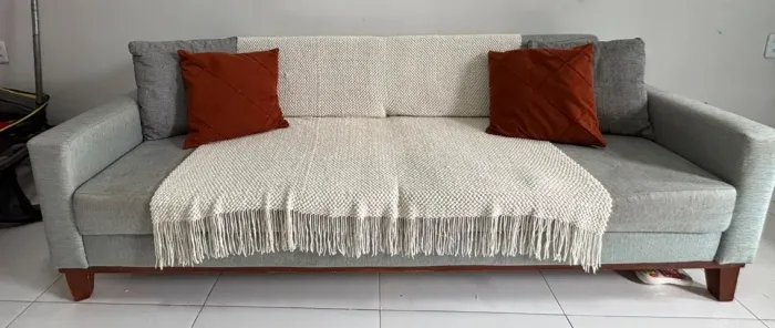 Sofa 2,10 metros 3 lugares e 2 poltronas conformataveis