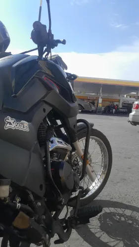 Vendo moto chyneray 175 SHI moto muito conservada.