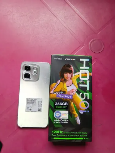 Troco esse celular em outro.obs:dando uma volta pra mim
