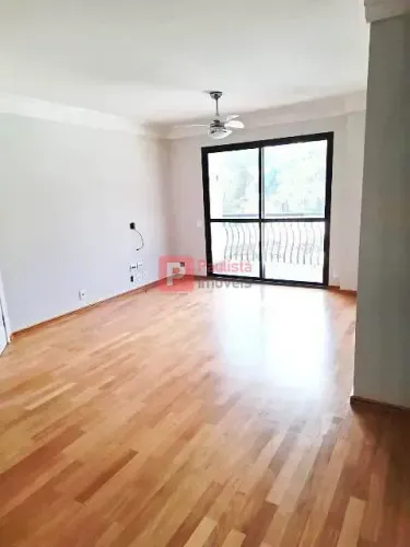 Apartamento para Venda ou locação !! 3 quartos, 1 suíte, 2 vagas de garagem no Condomínio