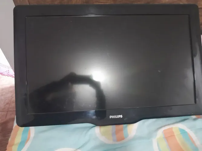 Tv 32Phlips LCD FHD/Dtv/USB