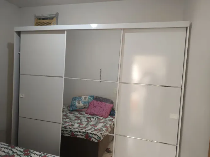 Guarda roupa