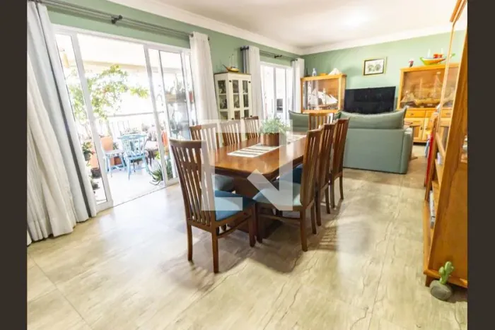 Apartamento à Venda - Belém, 4 Quartos, 180 m2