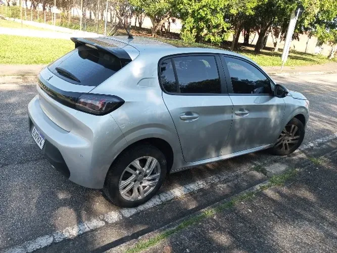 Peugeot 208 Griffe 1.6 Flex 16V 5P Aut. 2022
