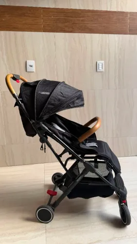 CARRINHO DE BEBÊ PASSEIO