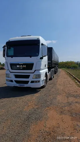 Caminhão Man ano 2013 e da carreta 2021,