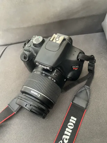 CANON T5