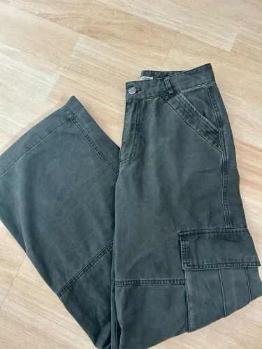Calça Baggy Verde Militar