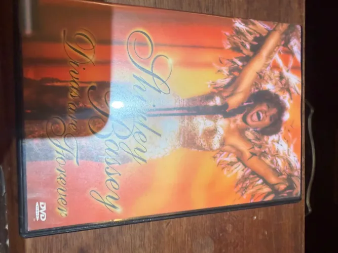 Lote DVDs Shirley Bassey - Diva da Música Internacional