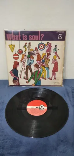 LP WHAT IS SOUL - COLETANIA