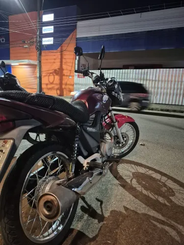 Vendo moto titan 150 2012 mix quitada so transferir 