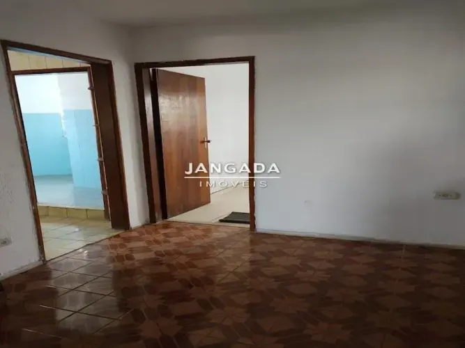 Sobrado Com 03 Dormitórios E 02 Salões Comerciais Excelente Para Renda!