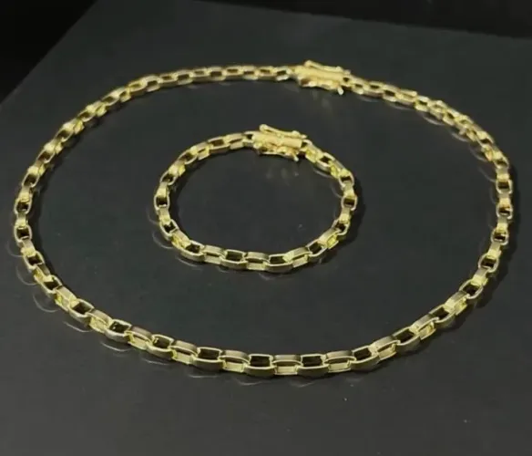 Conjunto Cartier Alongado em Ouro 18k 750