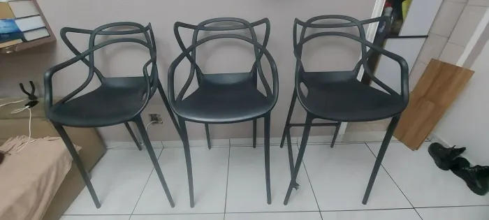 Cadeiras alongadas modernas 