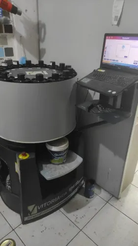 MAQUINA DE TINTA MODELO X SMART FLUID AUTOMATICA COM NOTEBOOK