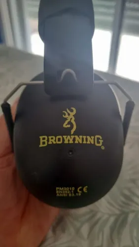 Abafador para prática de esportes- BROWNING