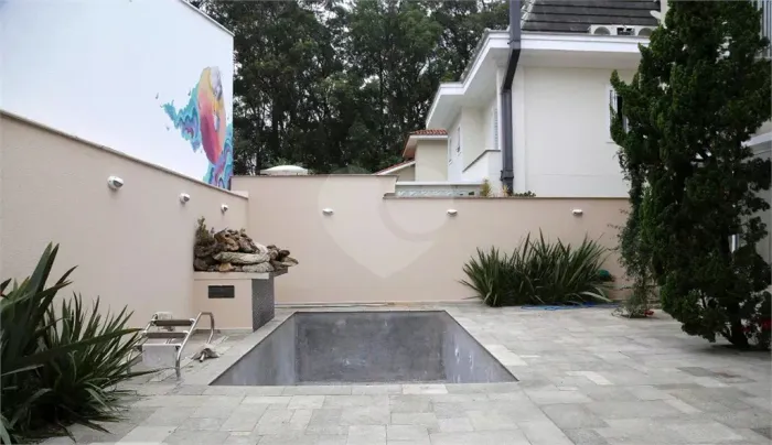 Condomínio com 3 quartos à venda em Super Quadra Morumbi - SP