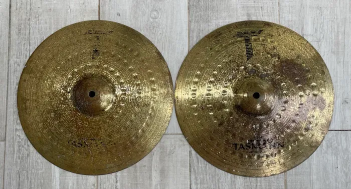 Prato Hi-Hat (Chimbal) Octagon Tasmann 13? 