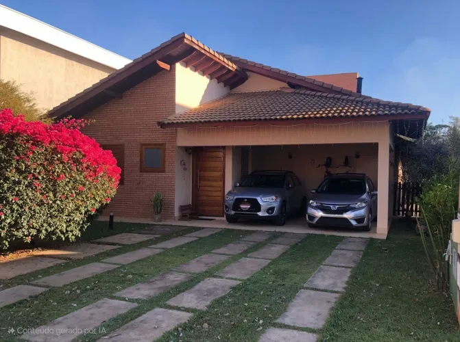 Condomínio Reserva da Serra Casa térrea. Área do terreno: 504m Área construída: 208m Casa 