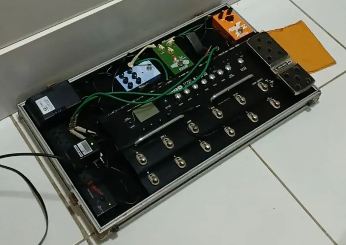 Pedaleira POD X3 LIVE Line 6