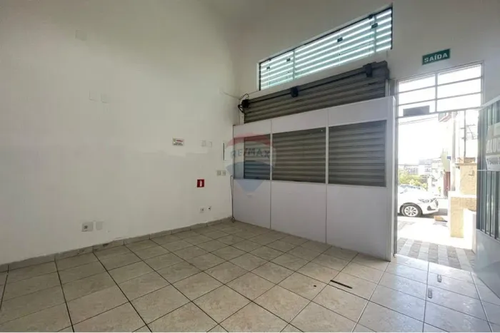 Salão comercial na melhor região de Maua