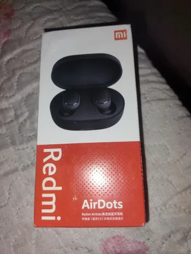 Vende-se pendrive 16 gigas da marca multi + fone via bluetooth urgente.