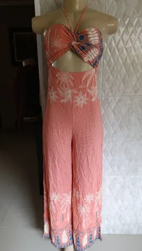 Lindo macacão viscose