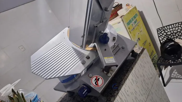 Vendo fatiadora automática 
