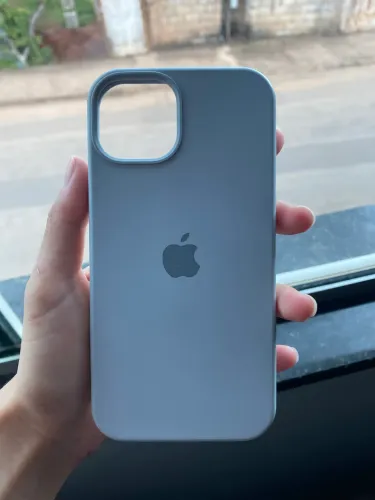 Capinha iPhone 13 azul gelo