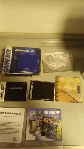 Game boy advance SP - Completo na caixa, 100% original.