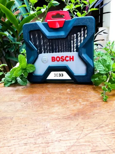 Kit Brocas + Bits Parafusadeira Bosch 33 Pçs