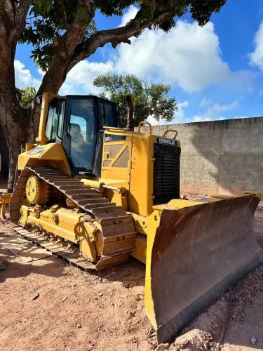 TRATOR ESTEIRAS D6N-XL 2012