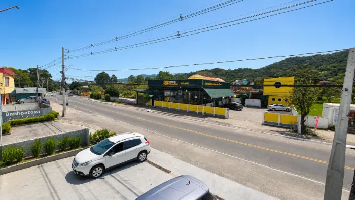 Sala Comercial 61m² na Av. Pequeno Príncipe | 2º Andar | Estacionamento
