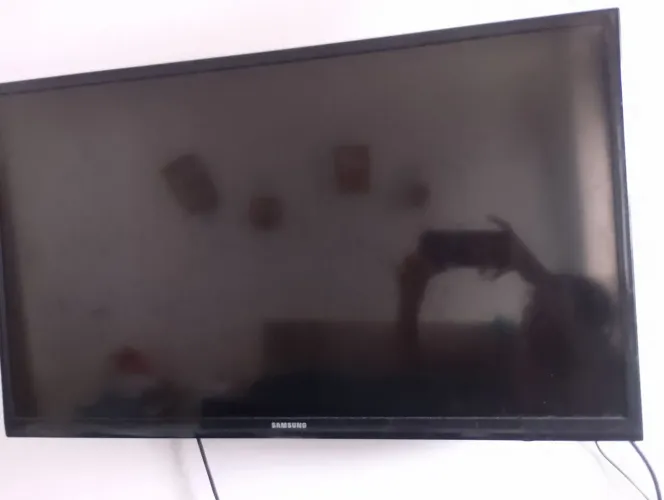 Vendo televisão Samsung 32