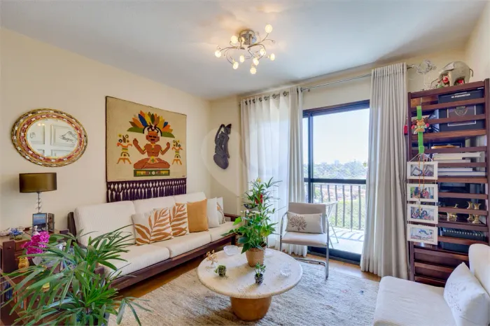 Apartamento à venda com 3 quartos em Santo Amaro, São Paulo