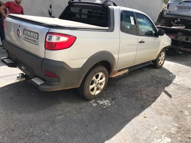 Sucata para venda de peças Fiat / Strada Hd Wk Cd E 2018/2019