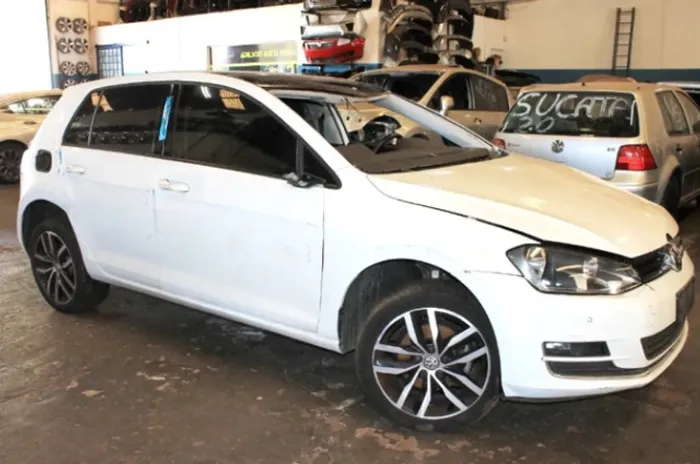Golf Tsi 1.4 2014 Retrovisor Farol Parachoque Motor Airbag Capo Lanterna Sucata
