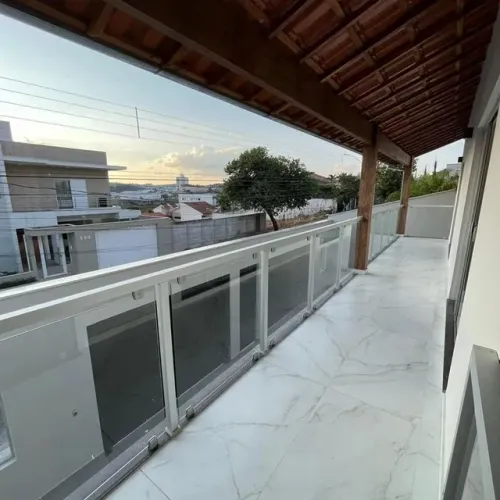 Ótima casa a venda no Santa Luiza 