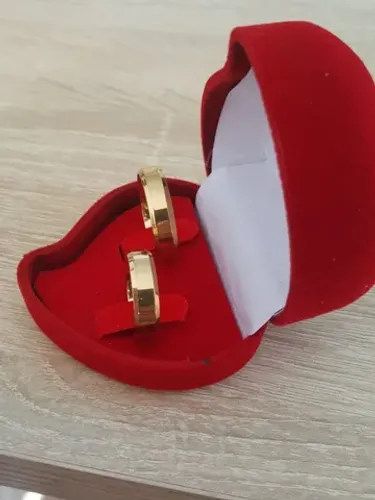 PAR DE ALIANÇA BANHADA A OURO 18K 