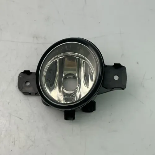 Farol Milha Direito Nissan March 2014 2019 | *