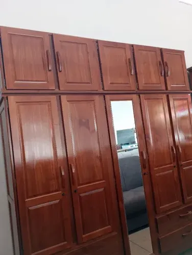 GUARDA ROUPA NOVO DE MADEIRA 