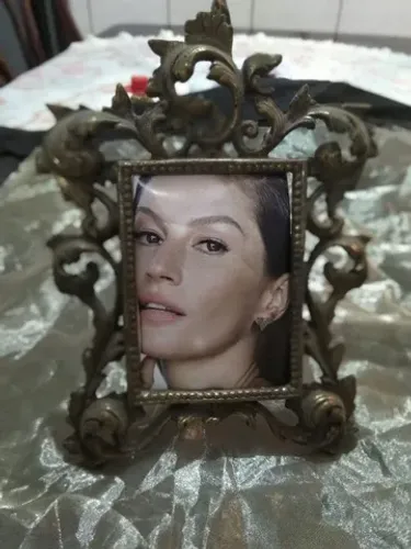 Porta retratos em bronze antigo 