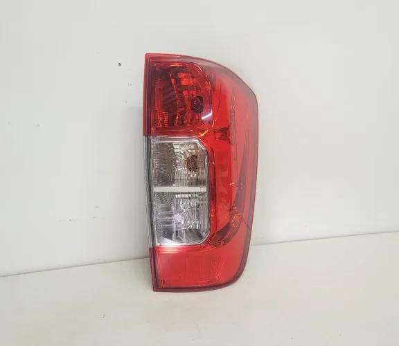 Lanterna nissan frontier 17/21