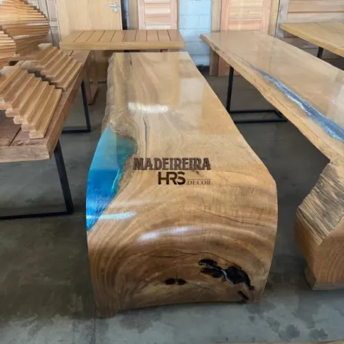 Mesa Cascata com Acabamento em Resina Alto Padrão 265 X 90 CM Parcelamos até 18x