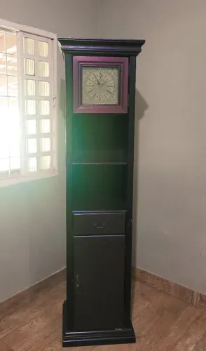 Relógio vintage em perfeito estado