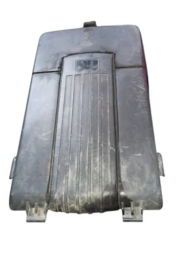 Tampa bateria Volkswagen Passat Jetta 2.0 2003/2014