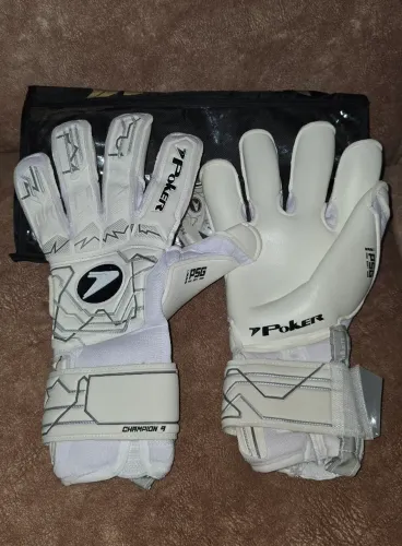 Luva de goleiro Poker Champiom 9